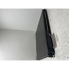 Lenovo ThinkSystem NE1032 SAN Switch (R-F) 7159-HD1 7159-A1X